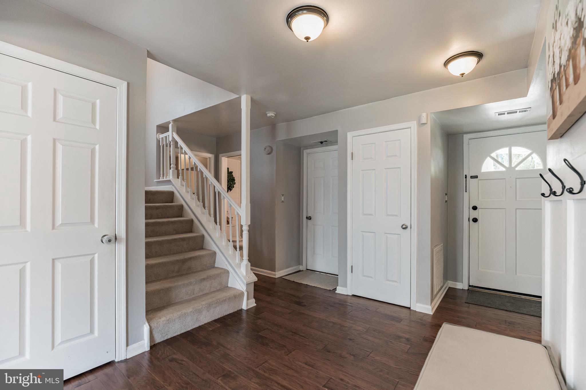 CEDAR COVE - Residential