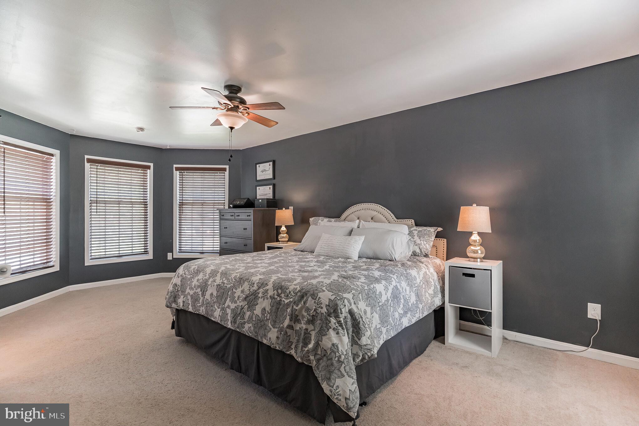 CEDAR COVE - Residential