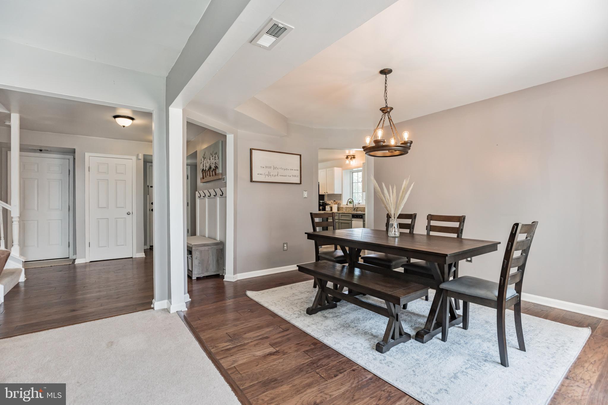 CEDAR COVE - Residential