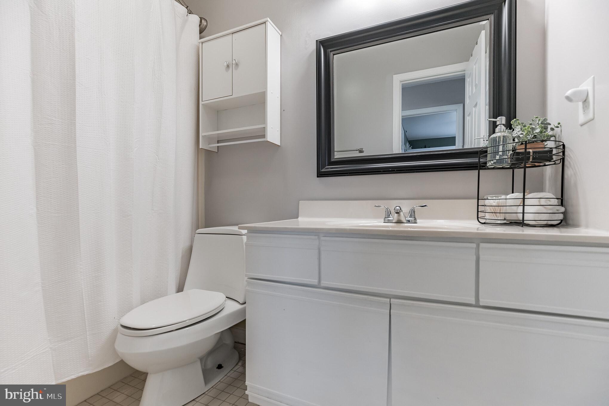 CEDAR COVE - Residential