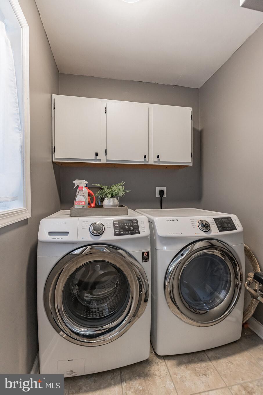 CEDAR COVE - Residential