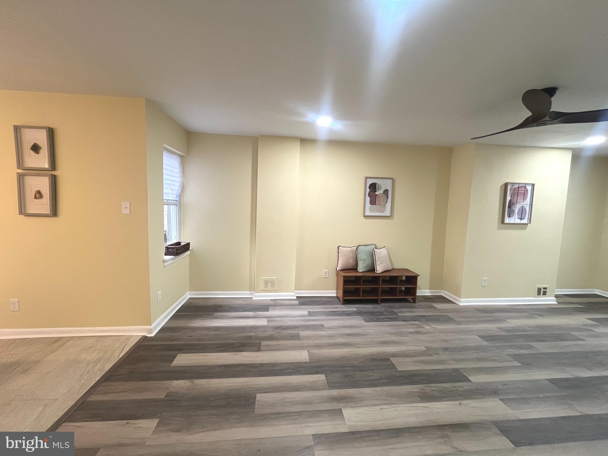 MILL CREEK - Residential