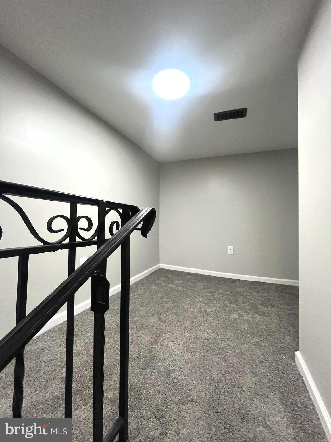 MILL CREEK - Residential