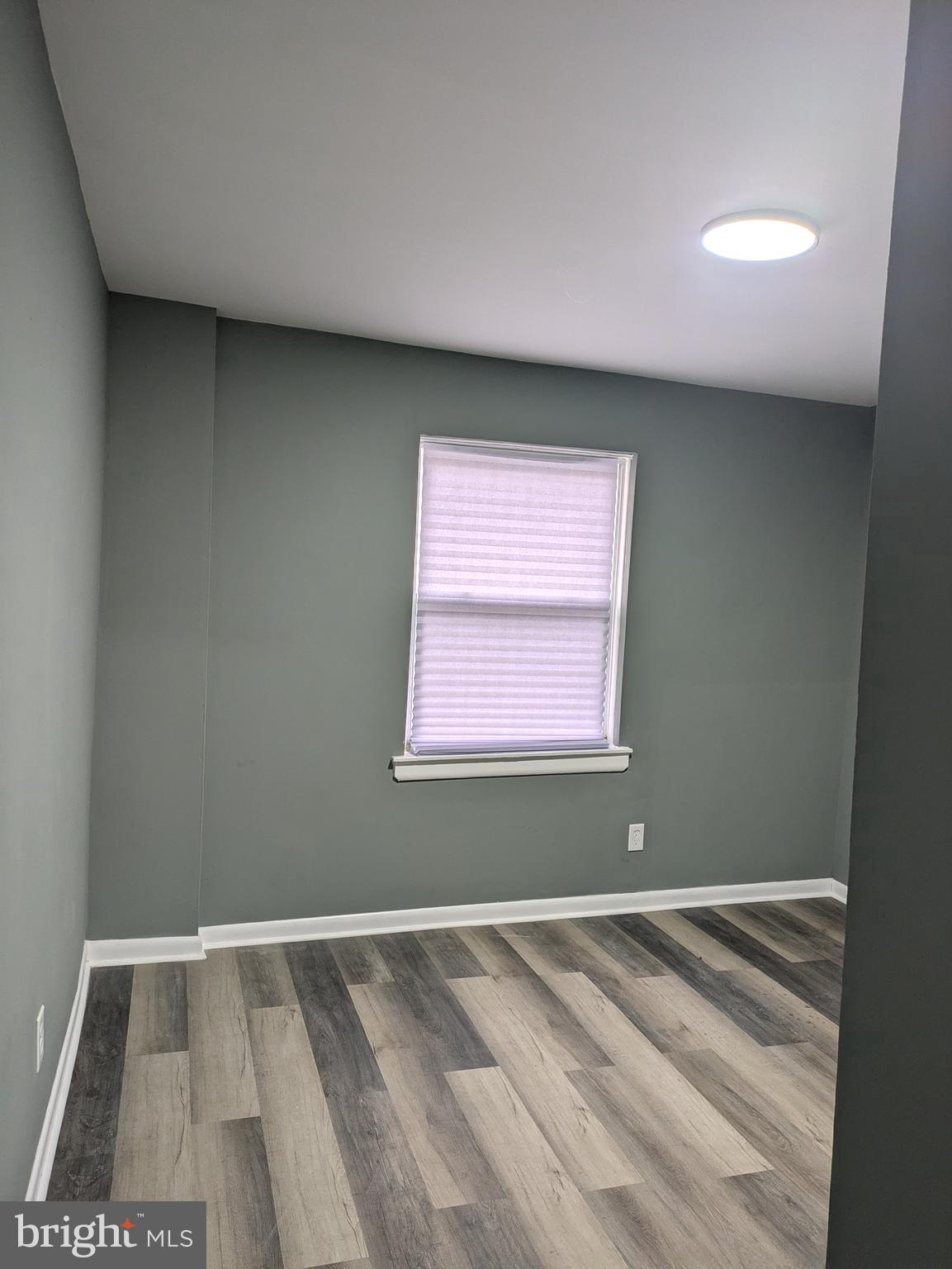 MILL CREEK - Residential