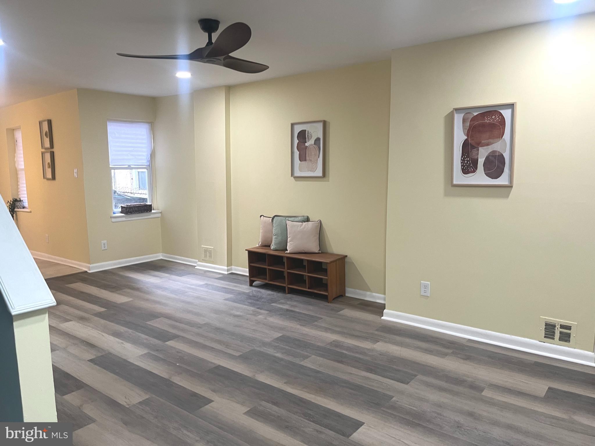 MILL CREEK - Residential