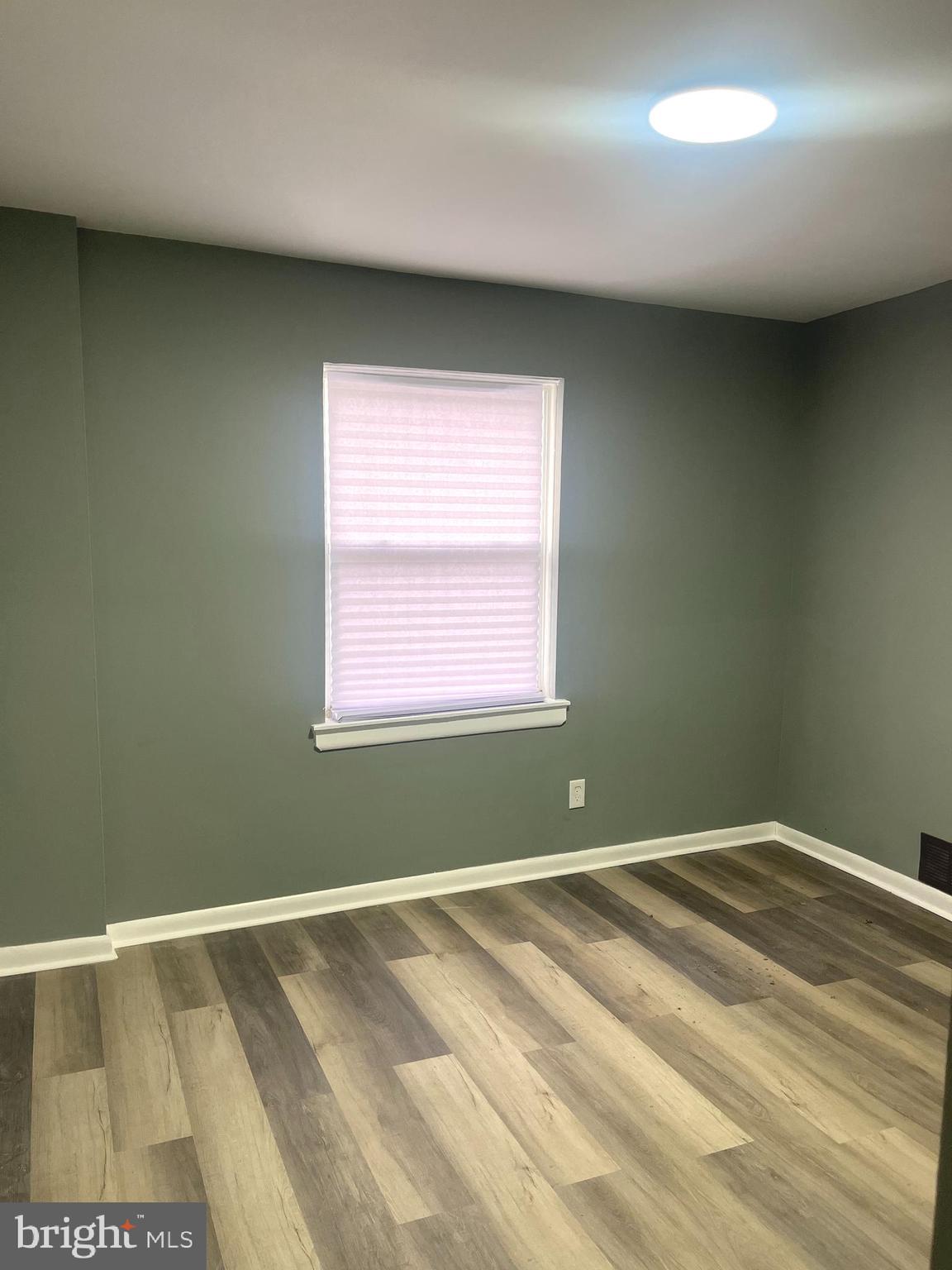 MILL CREEK - Residential
