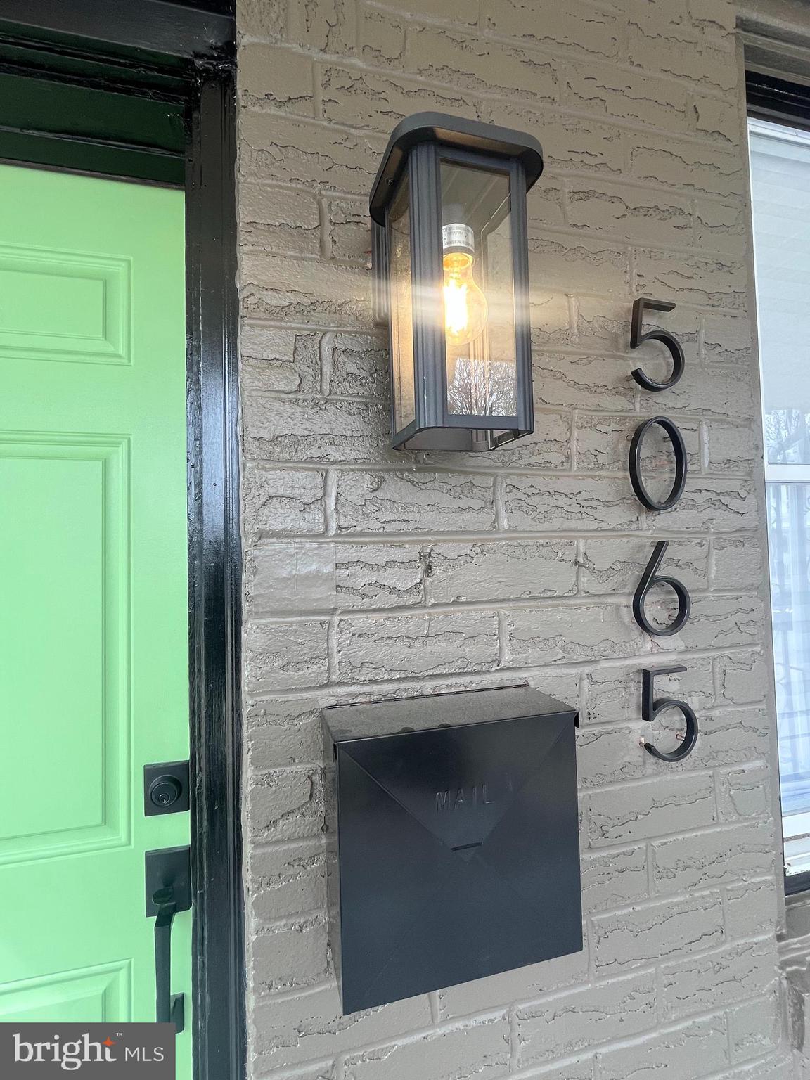MILL CREEK - Residential