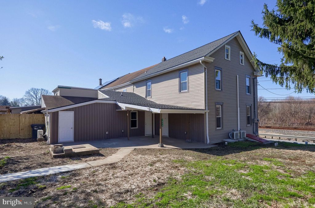 Photo of 1890 Water Street, WASHINGTON BORO, PA 17582 (MLS # PALA2086484)