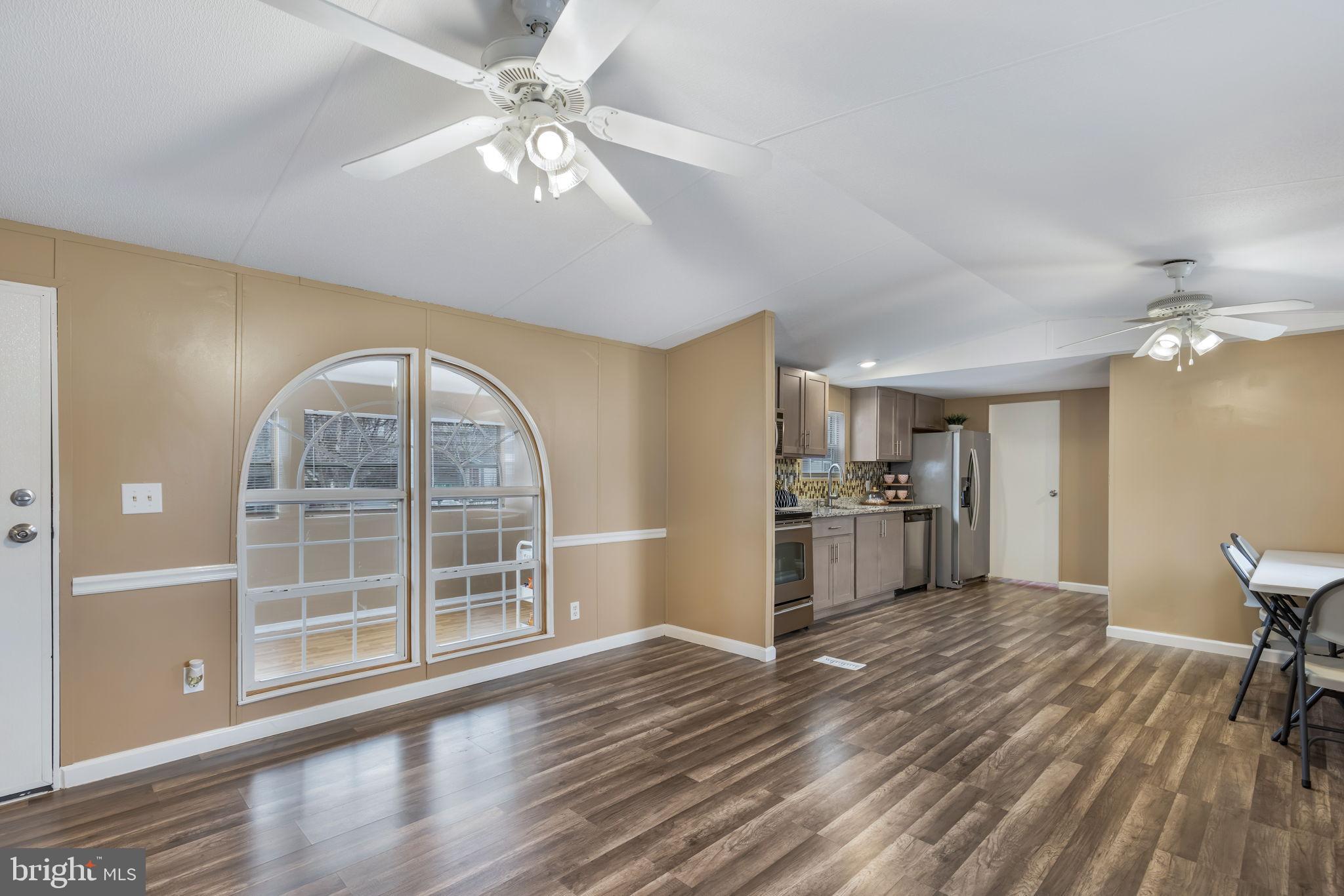 GRAYSON VILLAGE - Residential