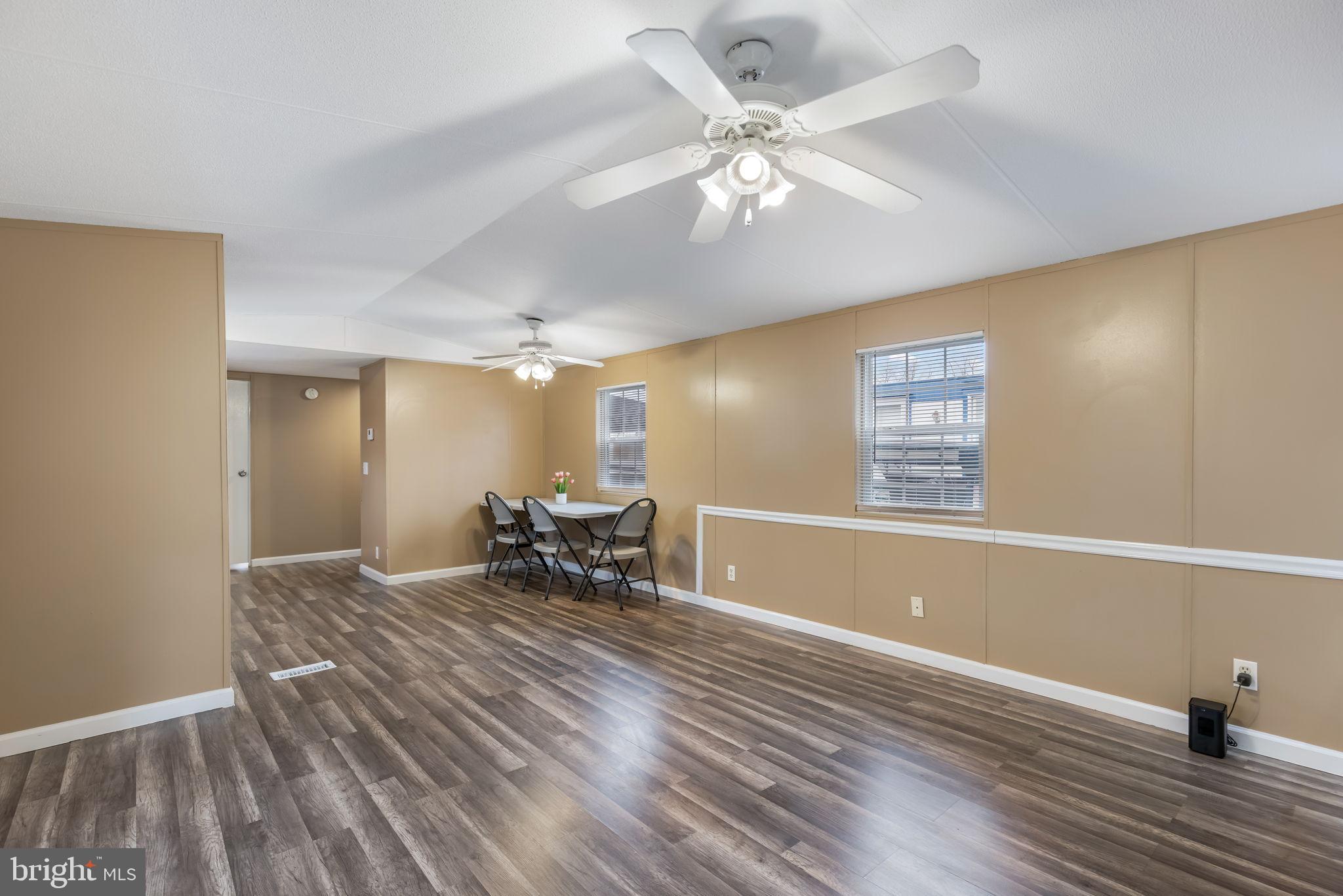 GRAYSON VILLAGE - Residential