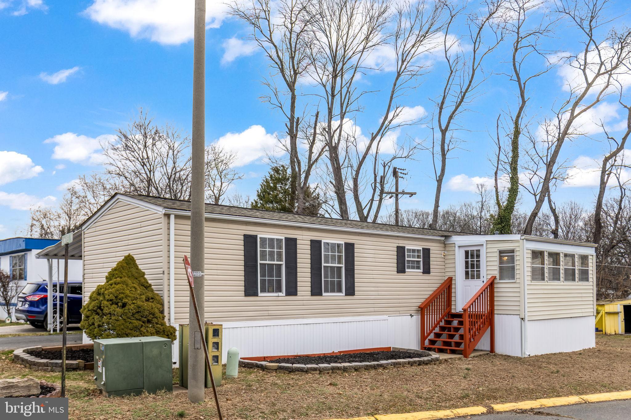 GRAYSON VILLAGE - Residential