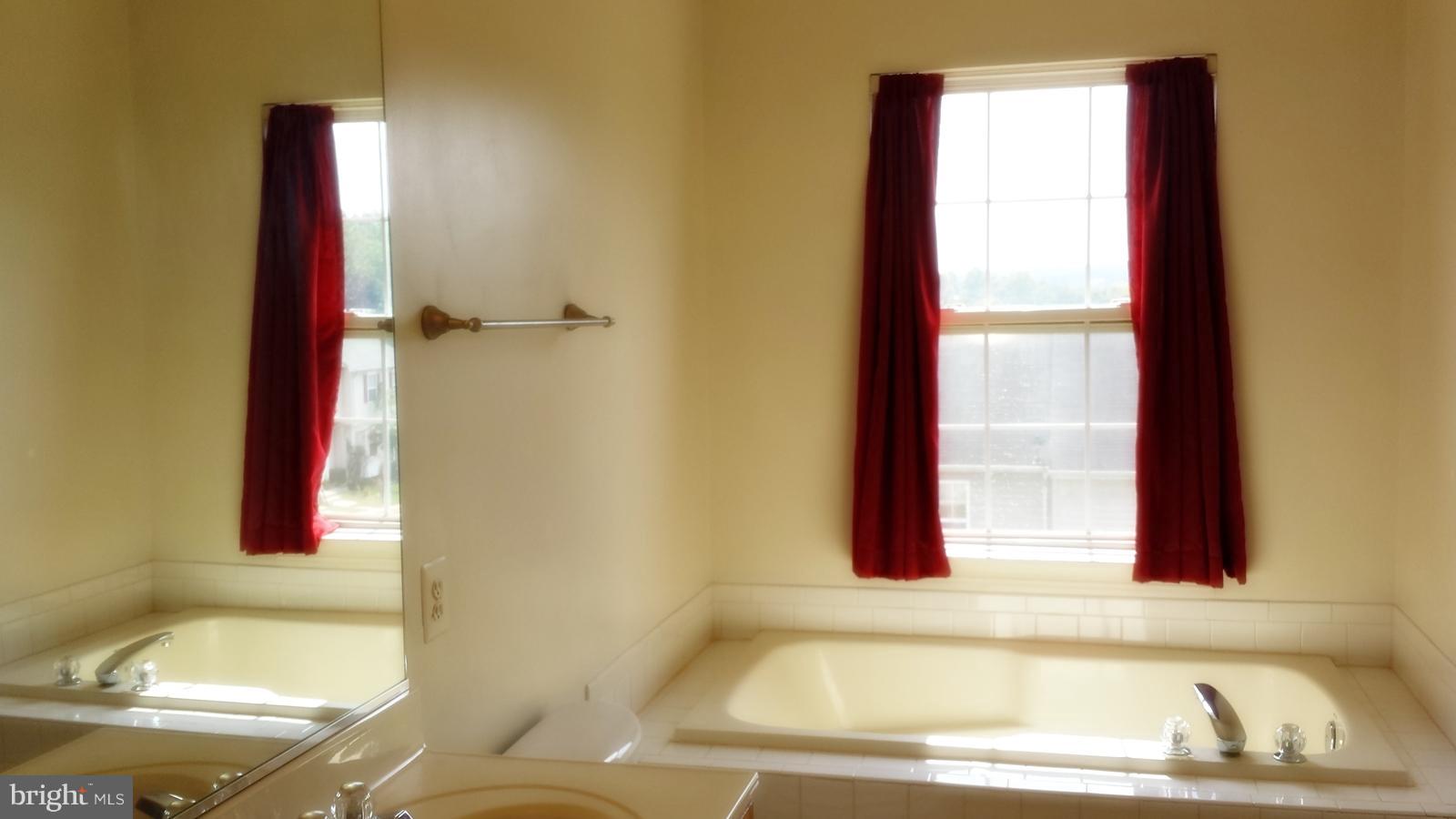 POTOMAC HILLS - Residential Lease