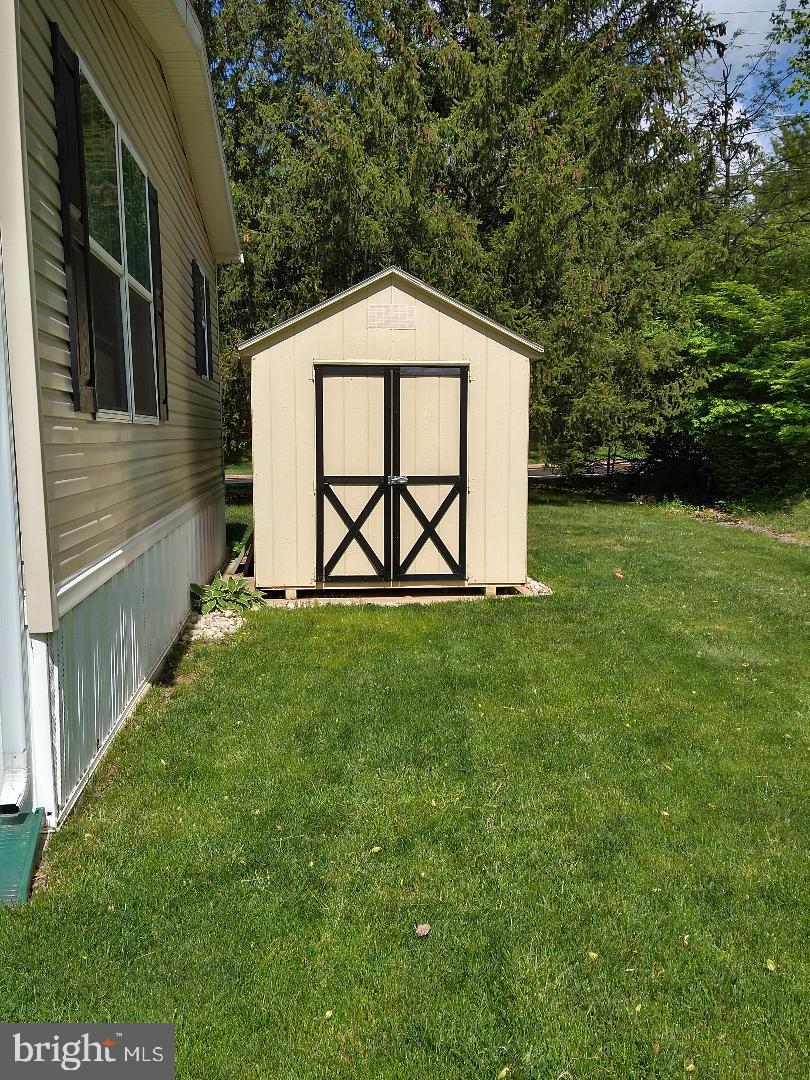 NESHAMINY FALLS - Residential