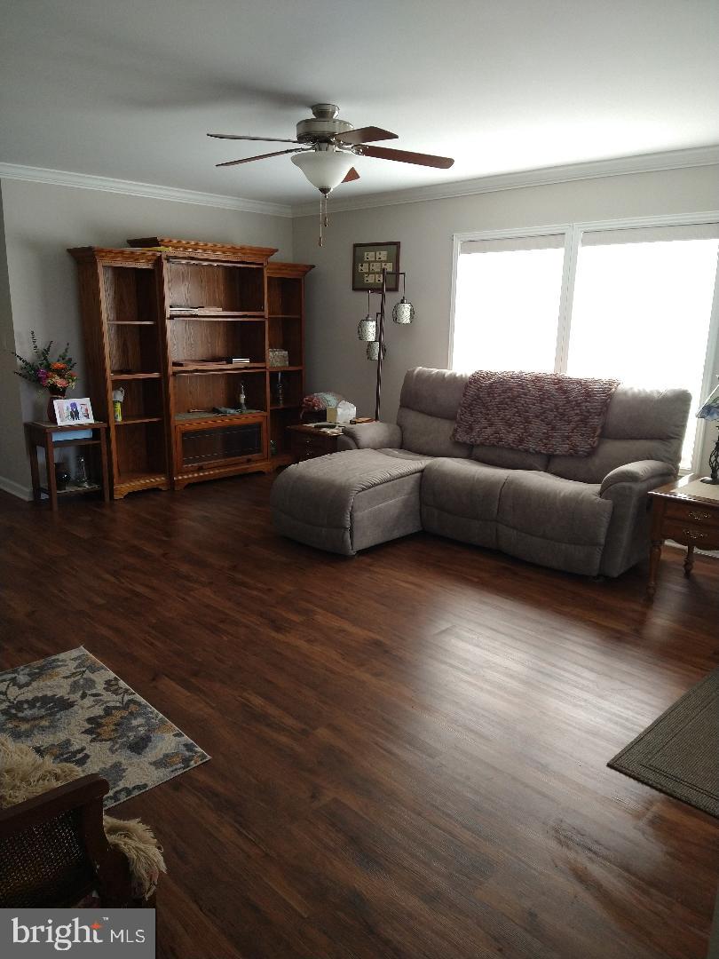 NESHAMINY FALLS - Residential