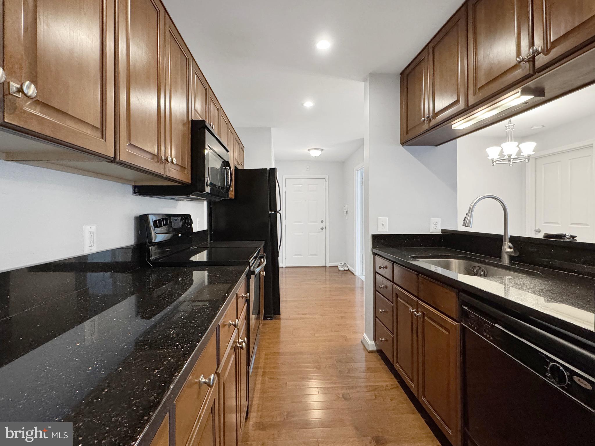 FAIRMONT CONDO - Residential Lease