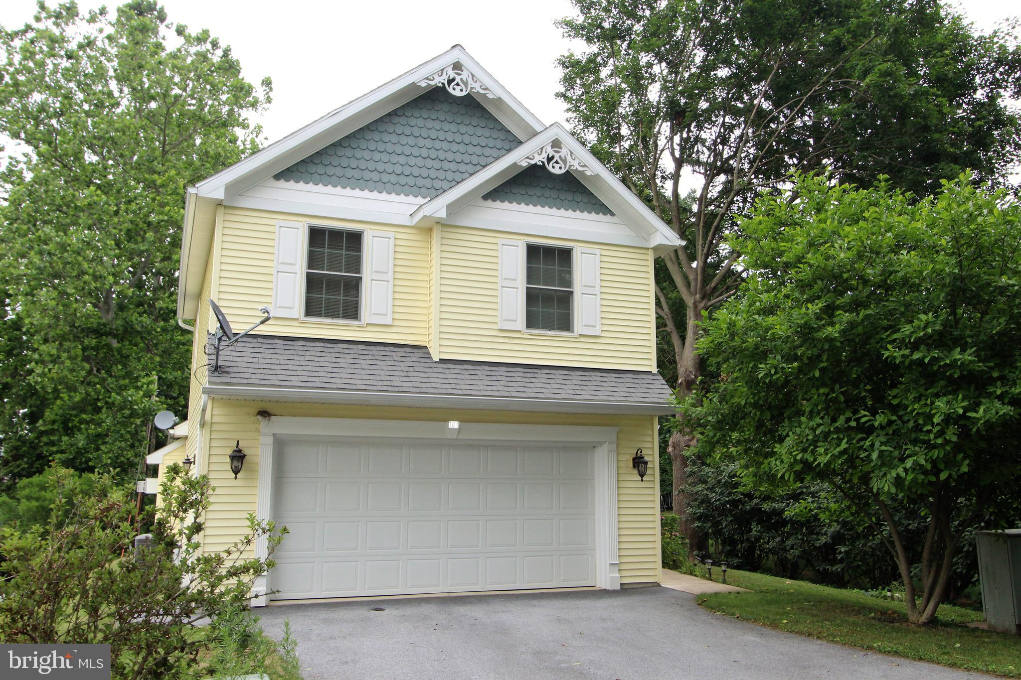 LITITZ BOROUGH - Residential