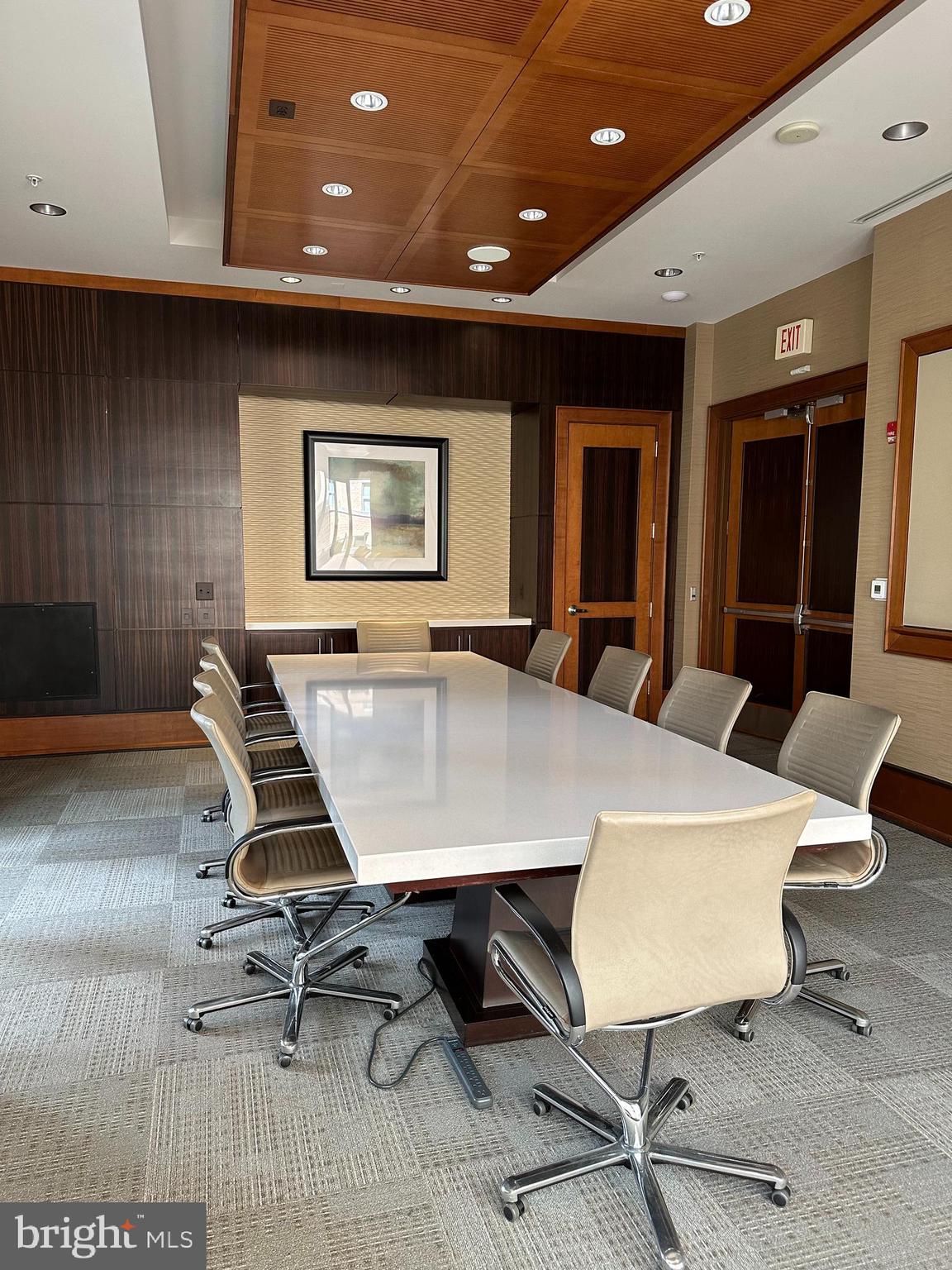 MIDTOWN AT RESTON TOWN CENTER - Residential Lease