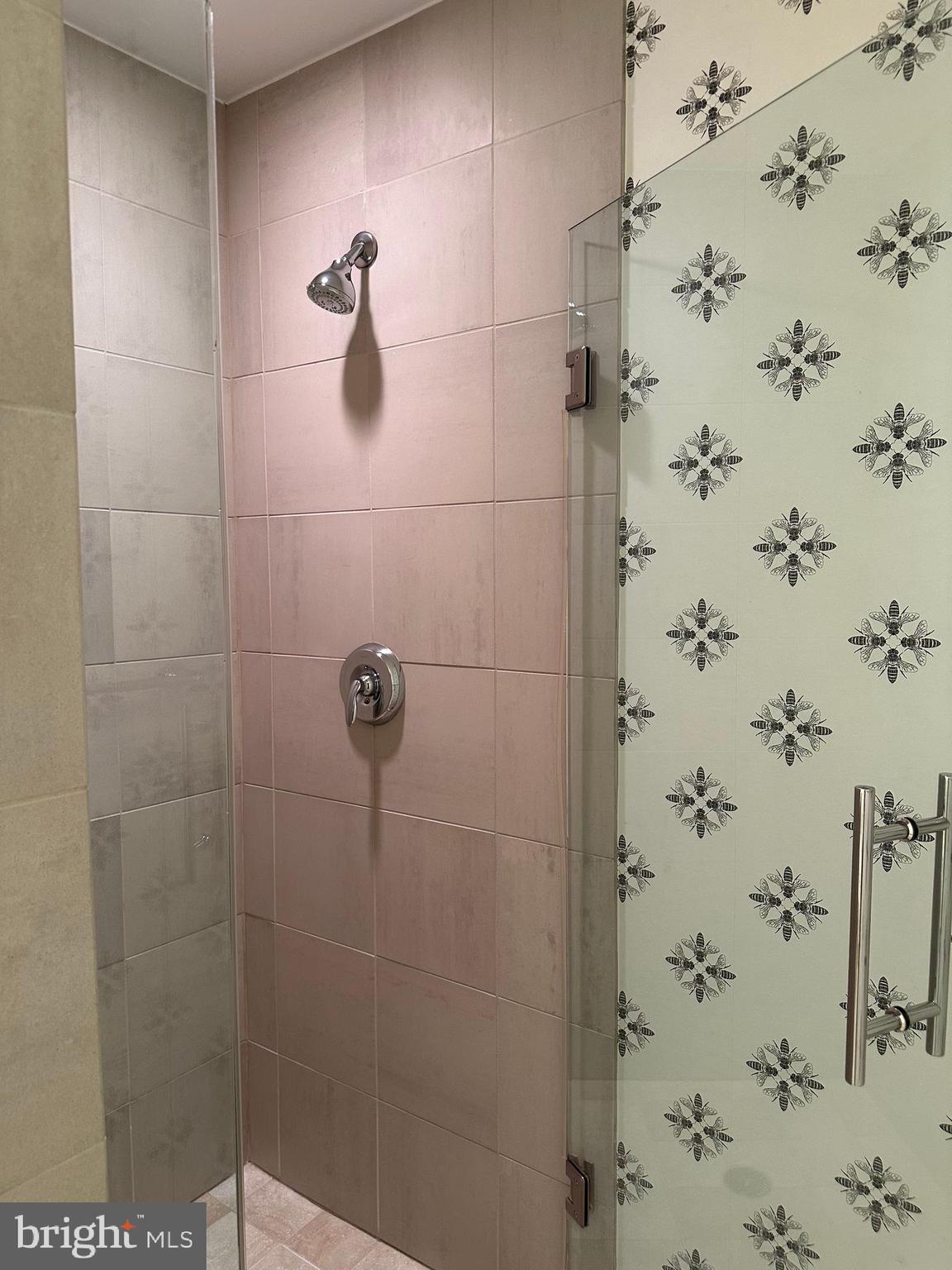 MIDTOWN AT RESTON TOWN CENTER - Residential Lease