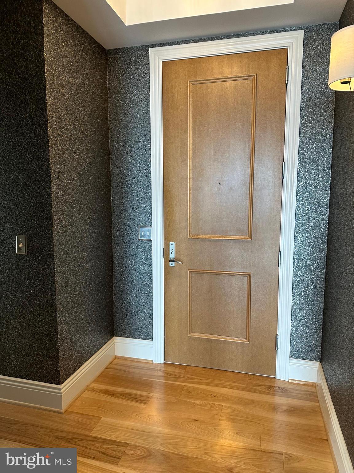 MIDTOWN AT RESTON TOWN CENTER - Residential Lease