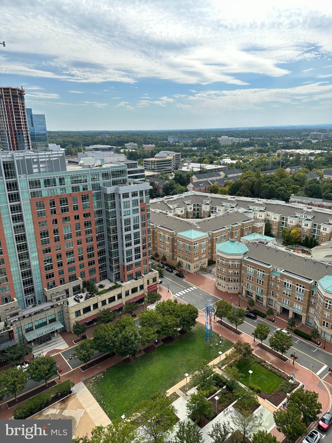 MIDTOWN AT RESTON TOWN CENTER - Residential Lease