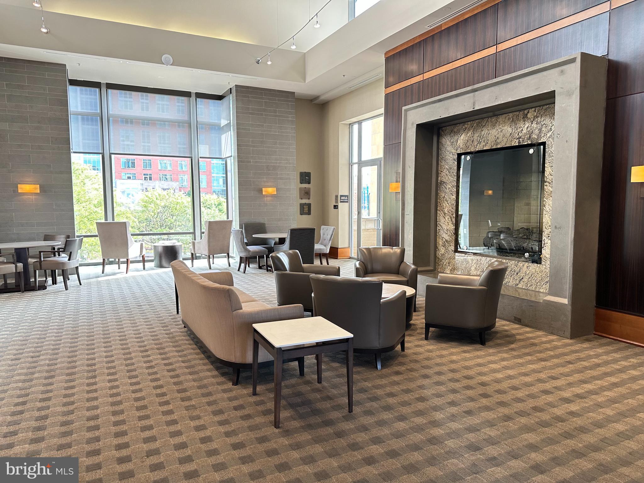 MIDTOWN AT RESTON TOWN CENTER - Residential Lease