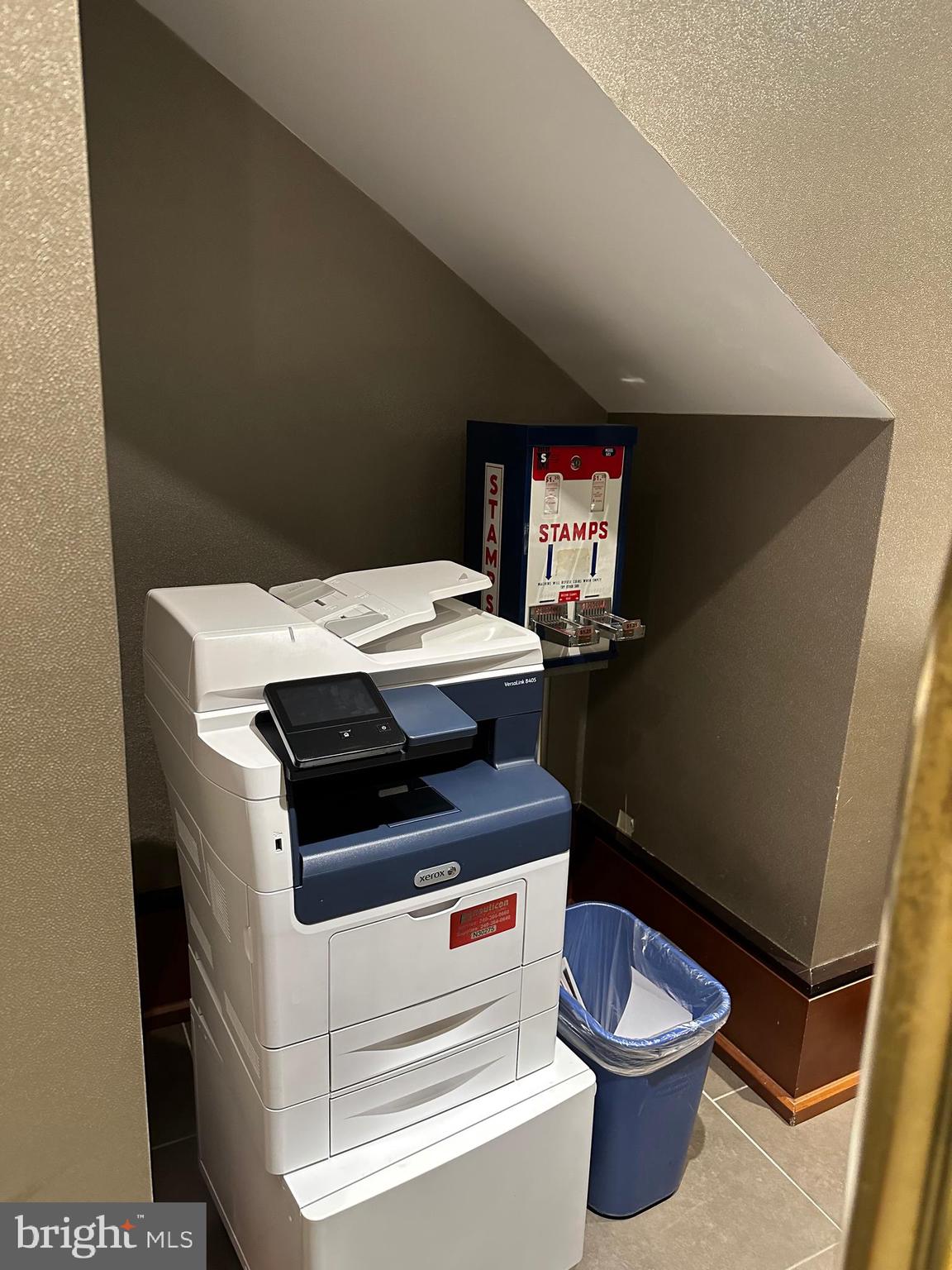 MIDTOWN AT RESTON TOWN CENTER - Residential Lease