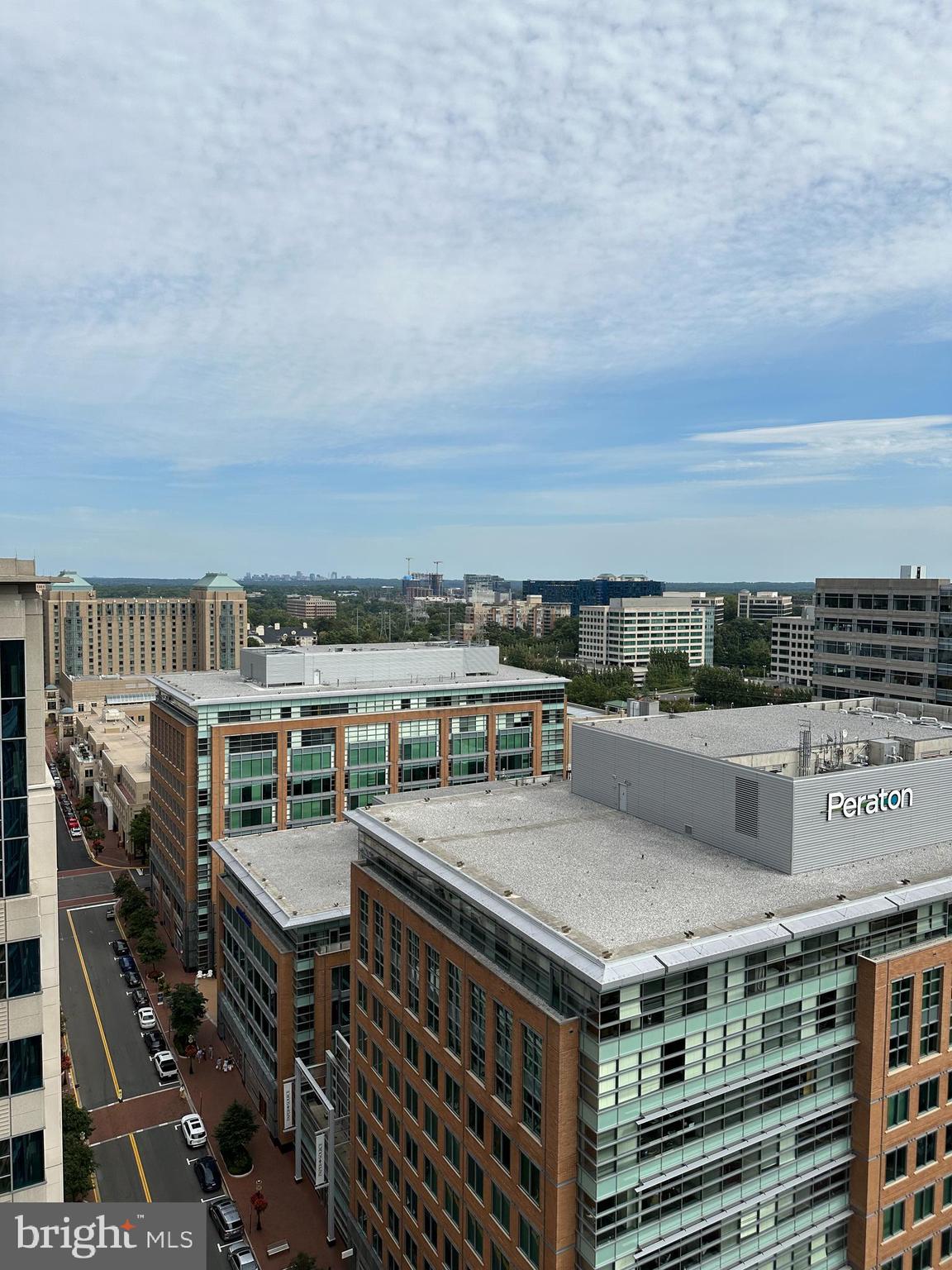 MIDTOWN AT RESTON TOWN CENTER - Residential Lease