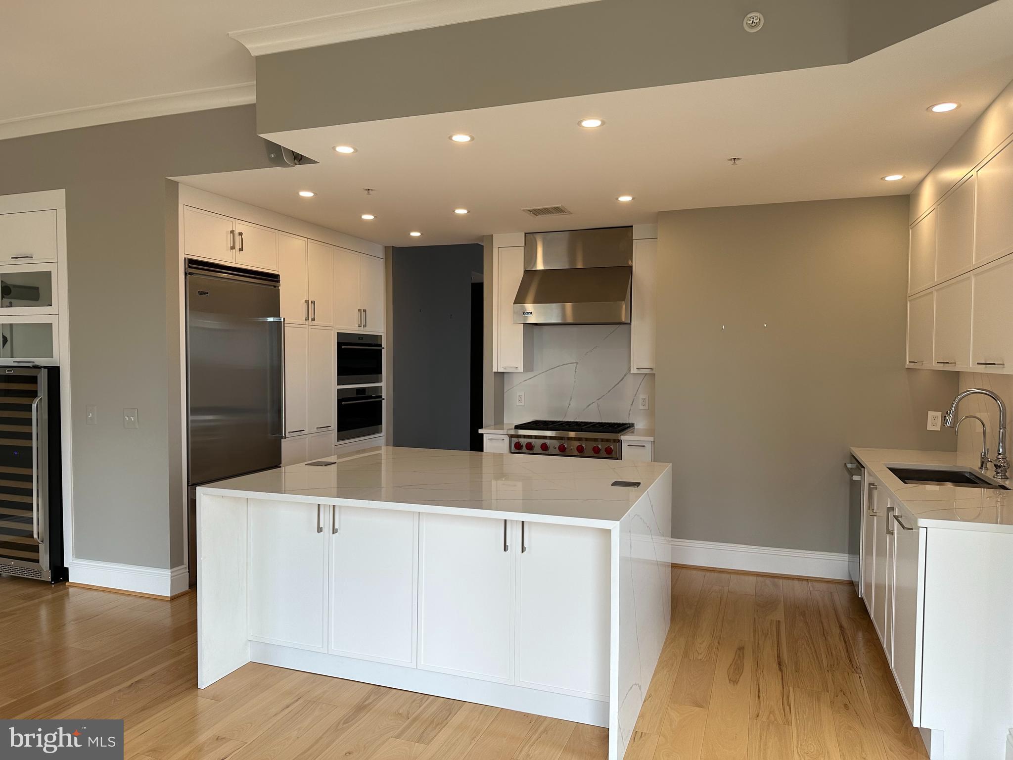 MIDTOWN AT RESTON TOWN CENTER - Residential Lease