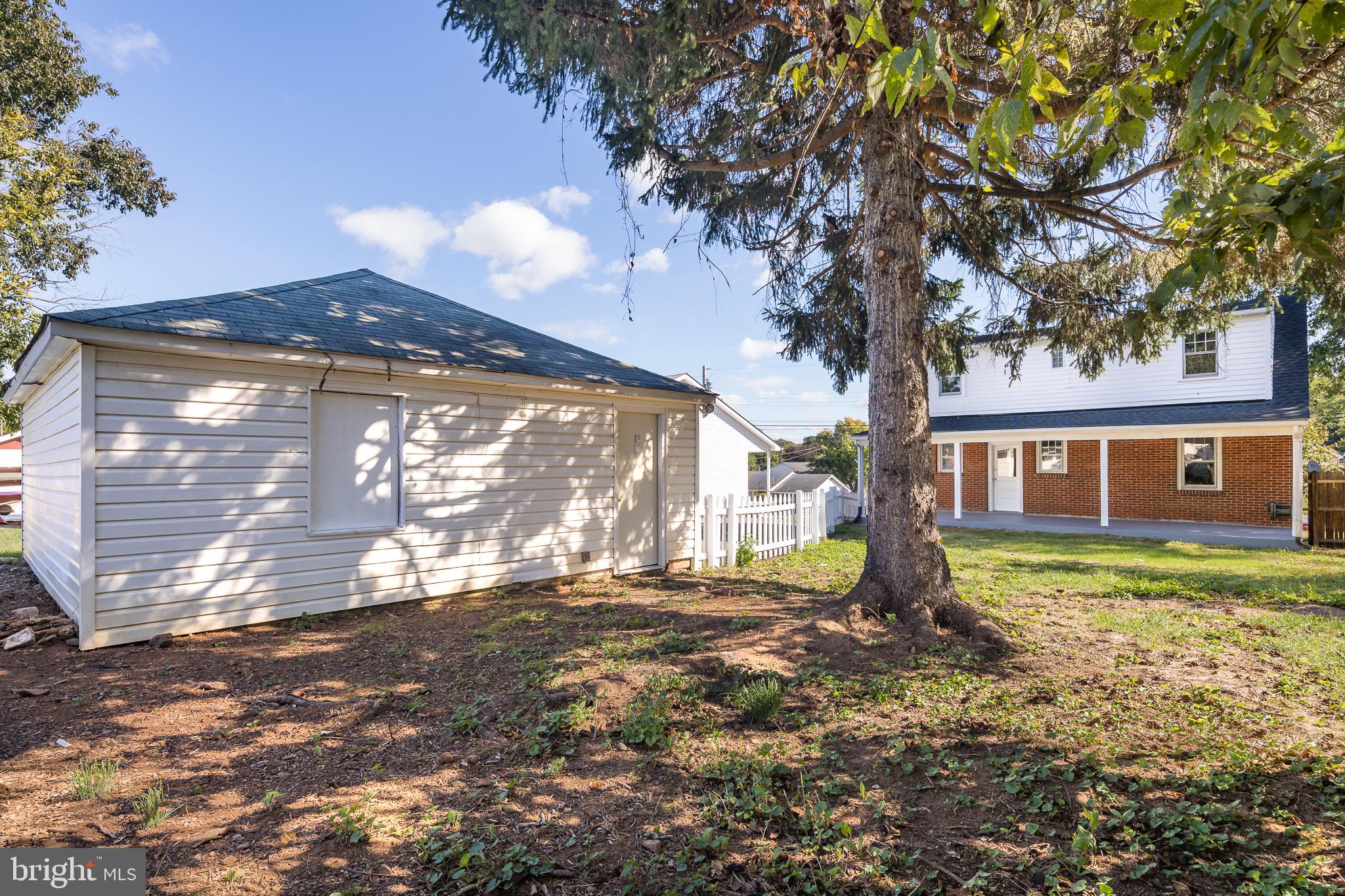 BLUE RIDGE HEIGHTS - Residential