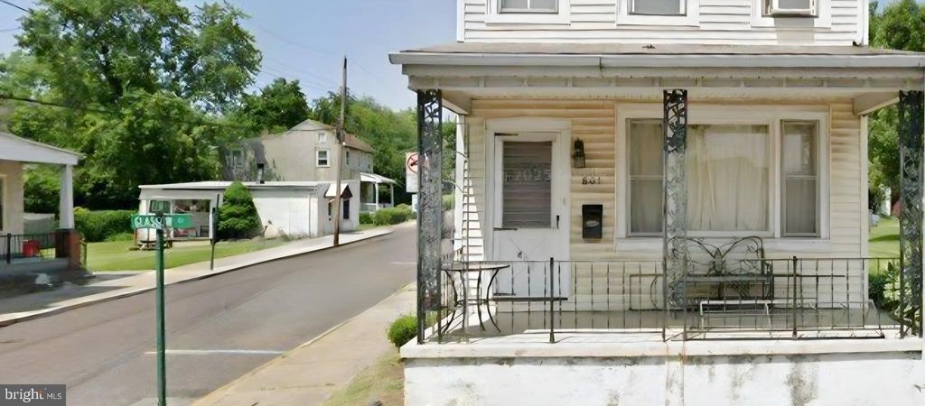 Photo of 801 Glasgow Street, POTTSTOWN, PA 19464 (MLS # PAMC2170402)