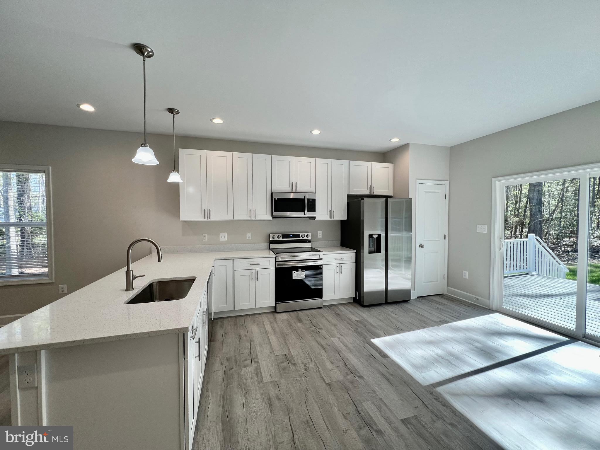 PLACID BAY ESTATES - Residential