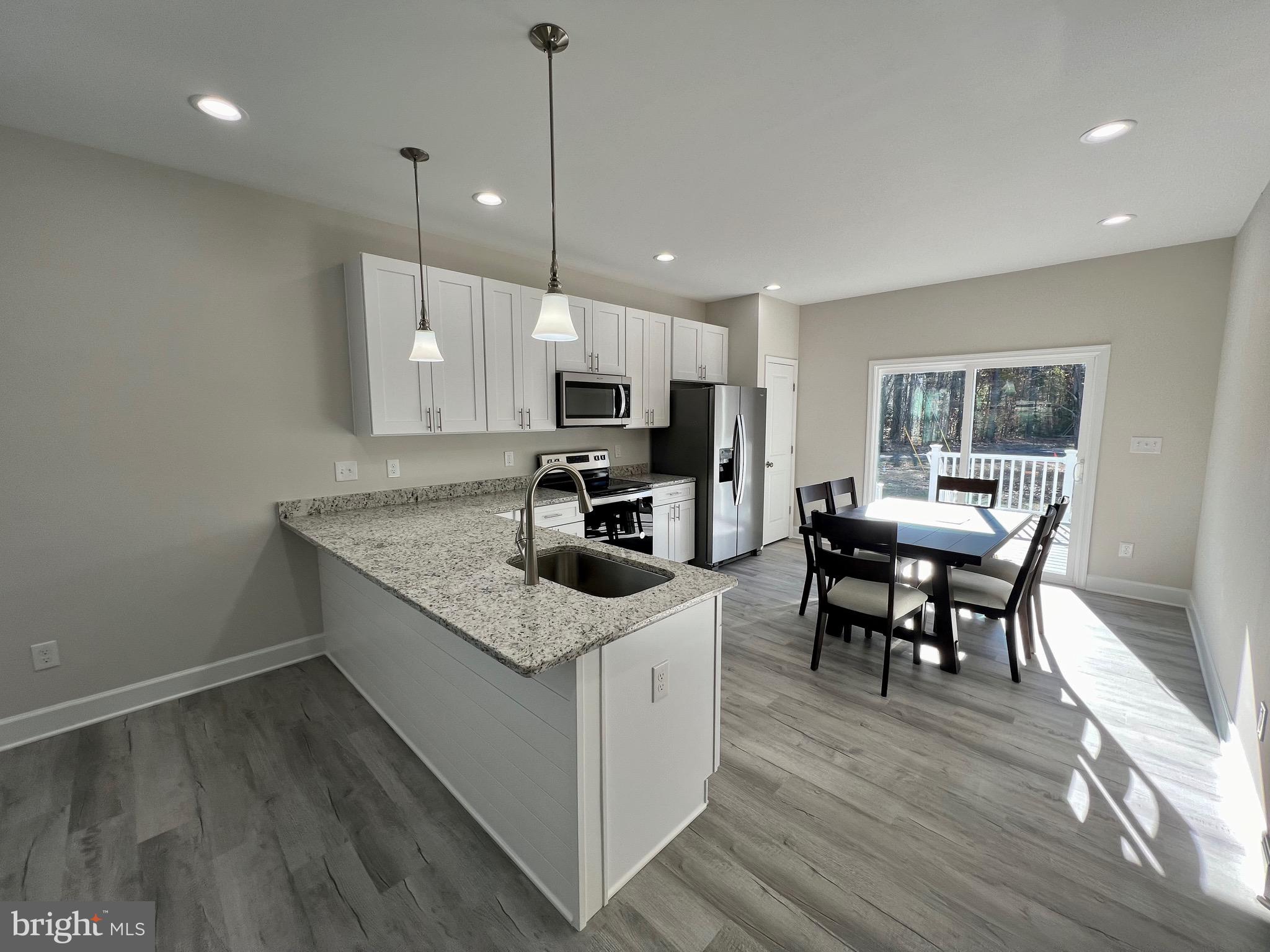 PLACID BAY ESTATES - Residential