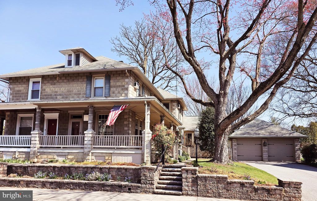 Photo of 61 N Grant Street, Manheim, PA 17545 (MLS # PALA2049124)