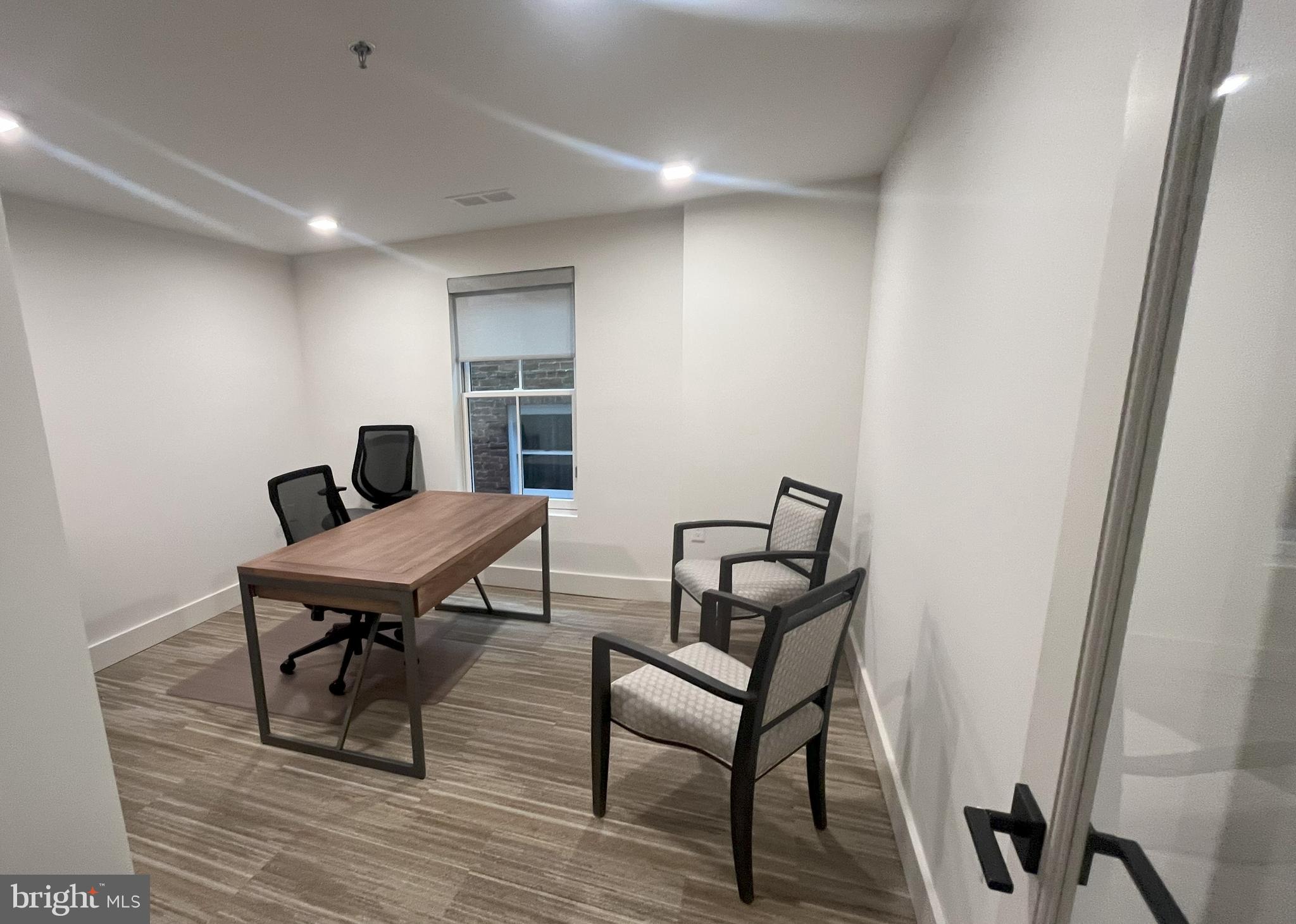 121 W WASHINGTON ST SUITE 2B