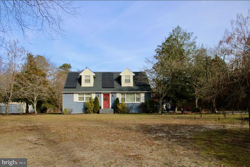 Photo of 535 Carlton Avenue, MILLVILLE, NJ 08332 (MLS # NJCB2027794)