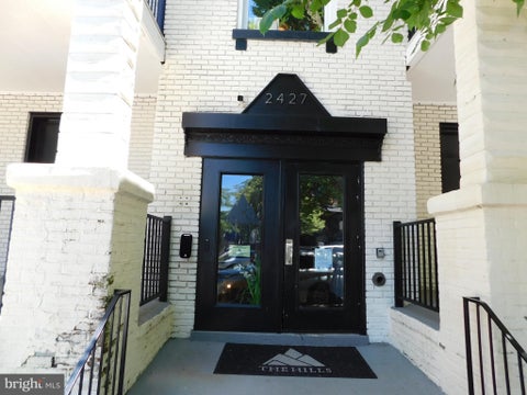 Condo For Rent - 2427 Lakeview Avenue #3D<br/> BALTIMORE, MD 21217