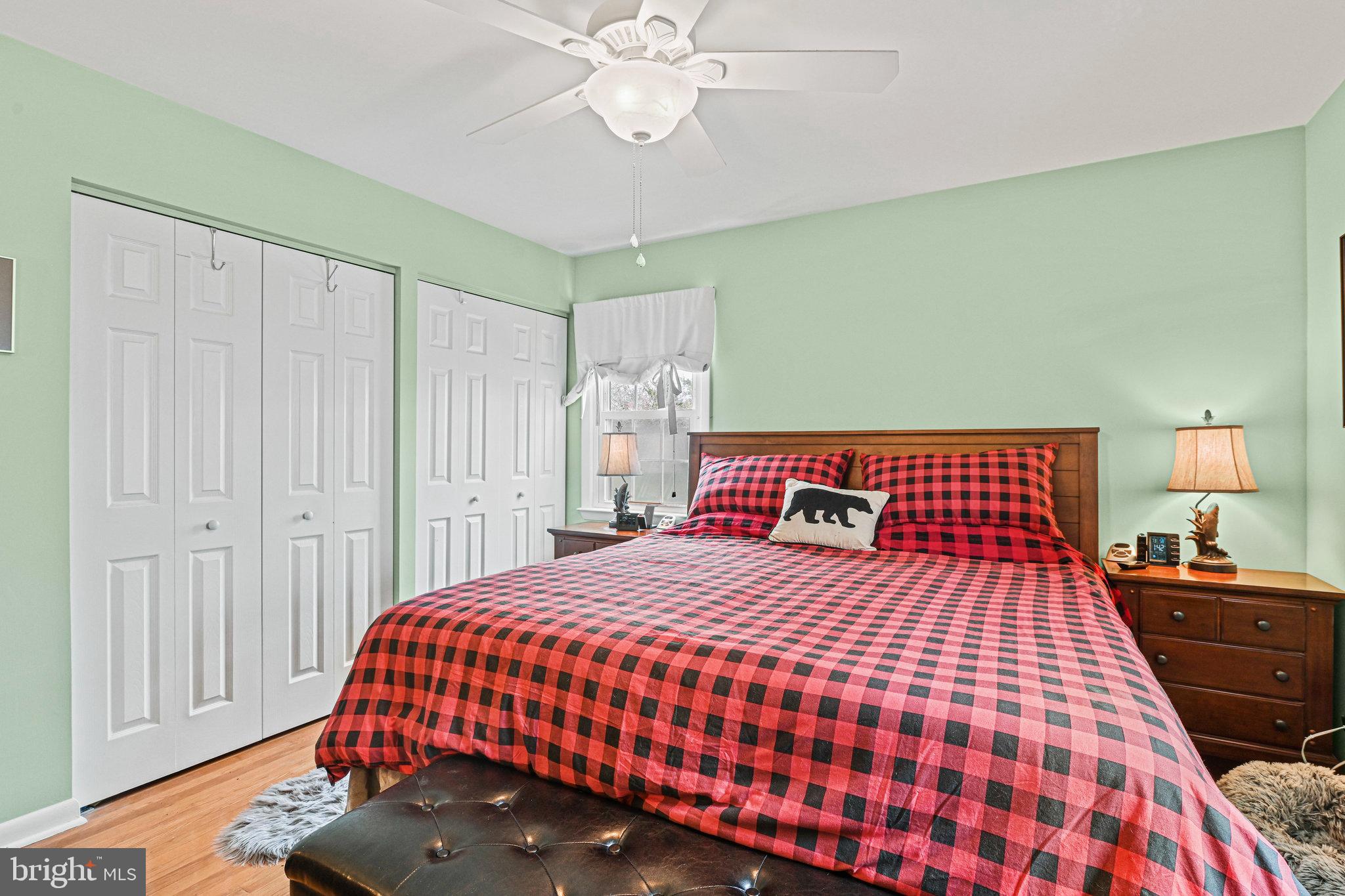 BROOKFIELD - Residential