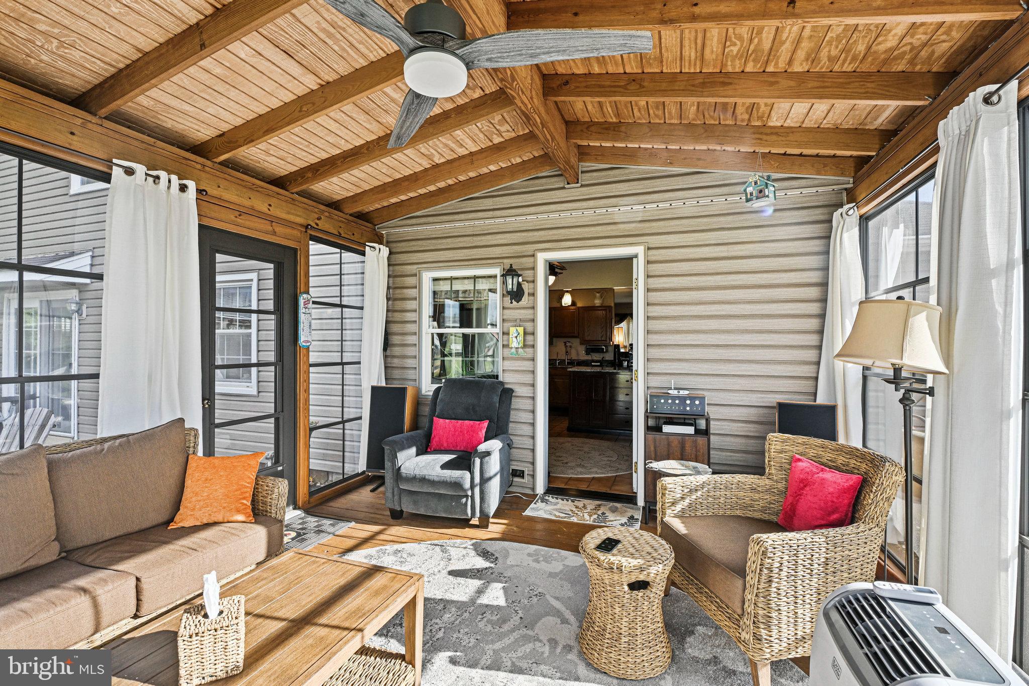 BROOKFIELD - Residential