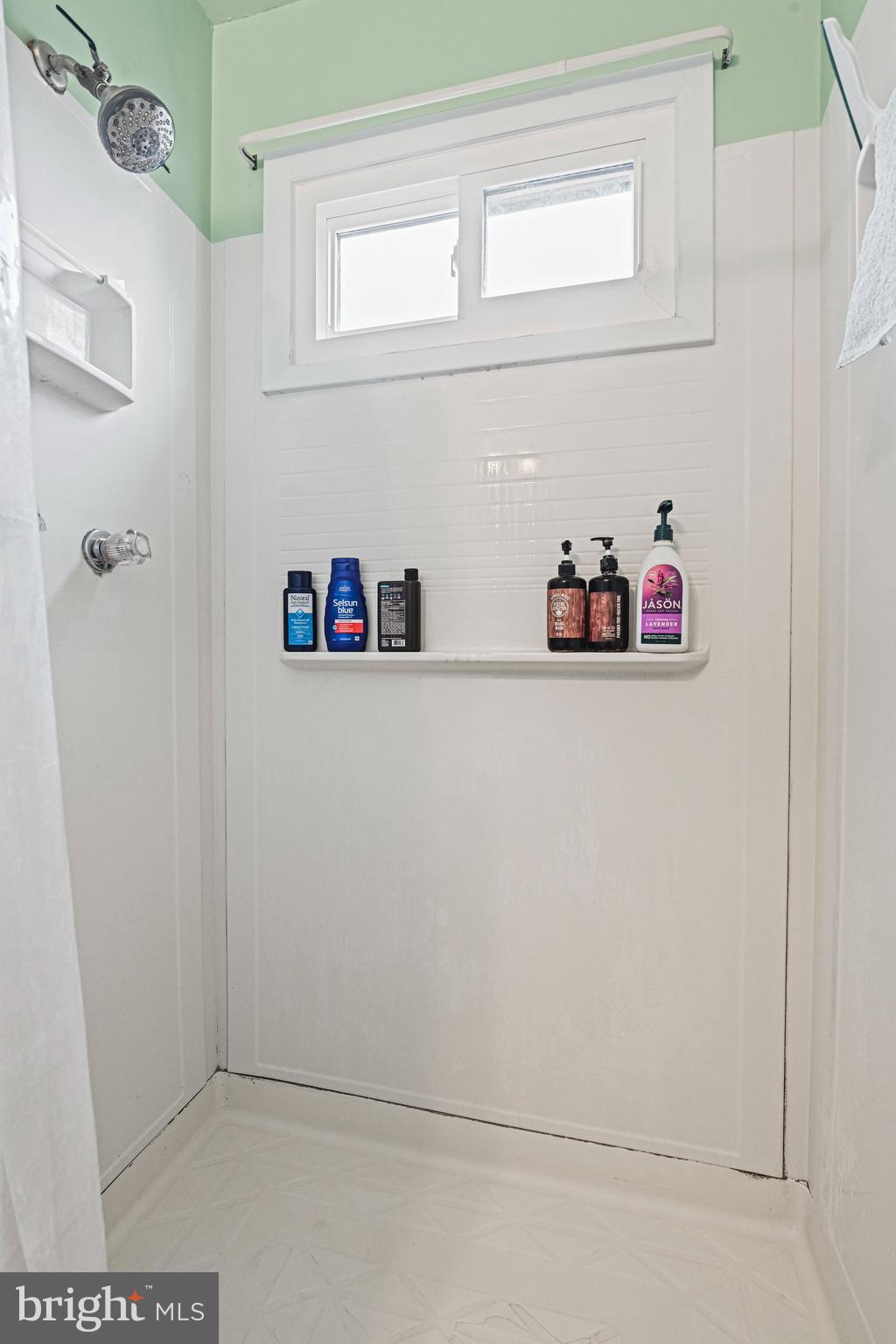 BROOKFIELD - Residential