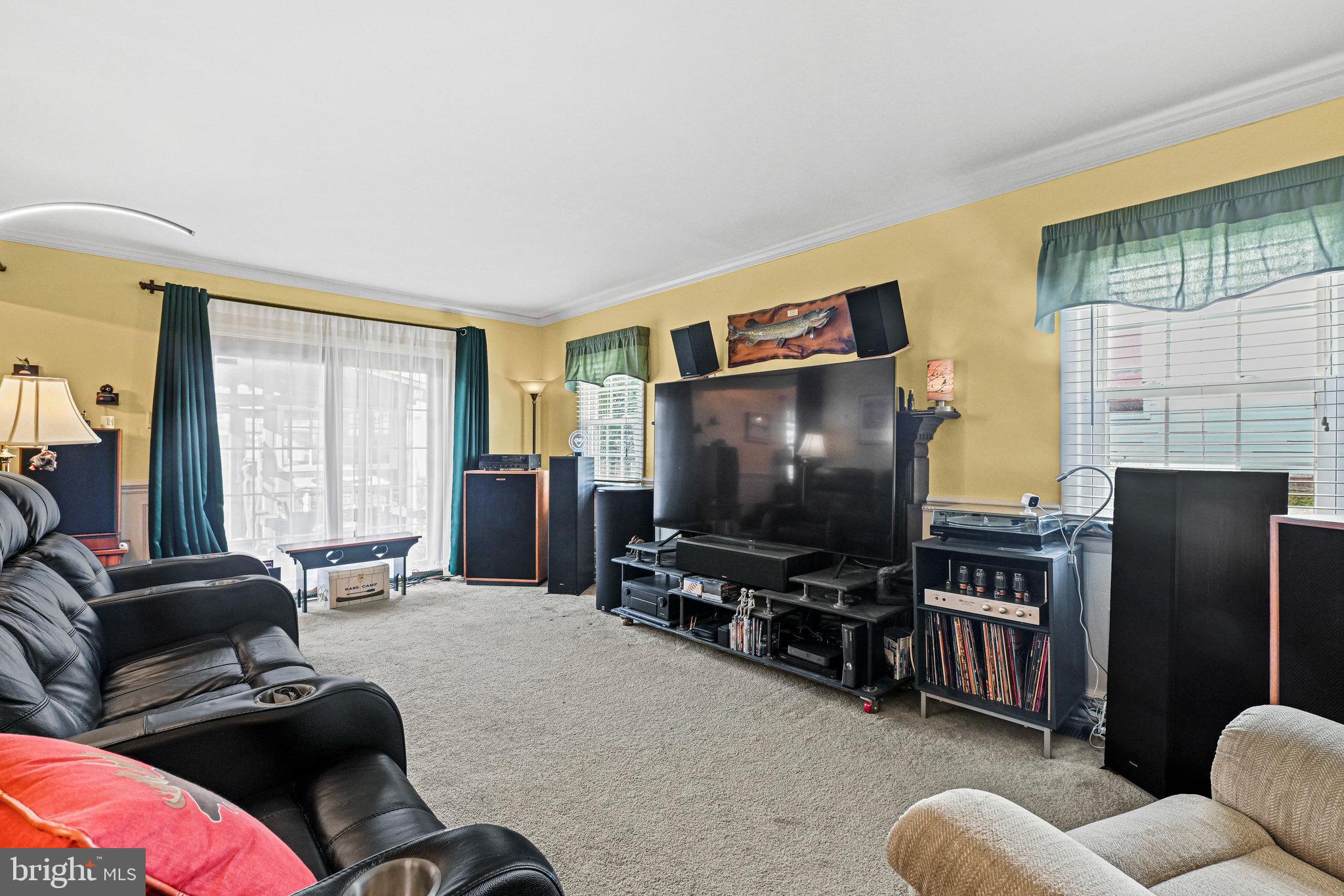 BROOKFIELD - Residential