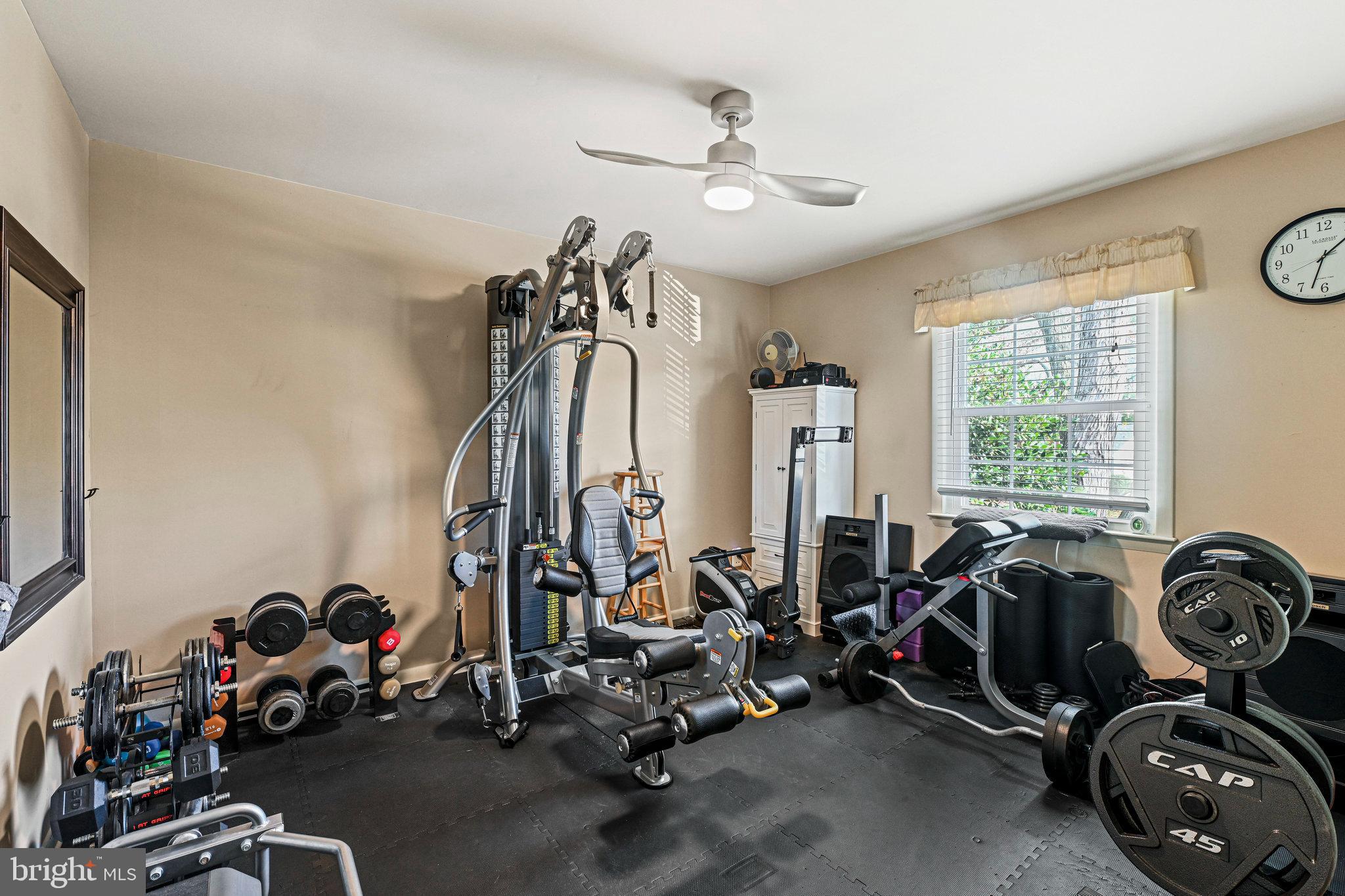 BROOKFIELD - Residential