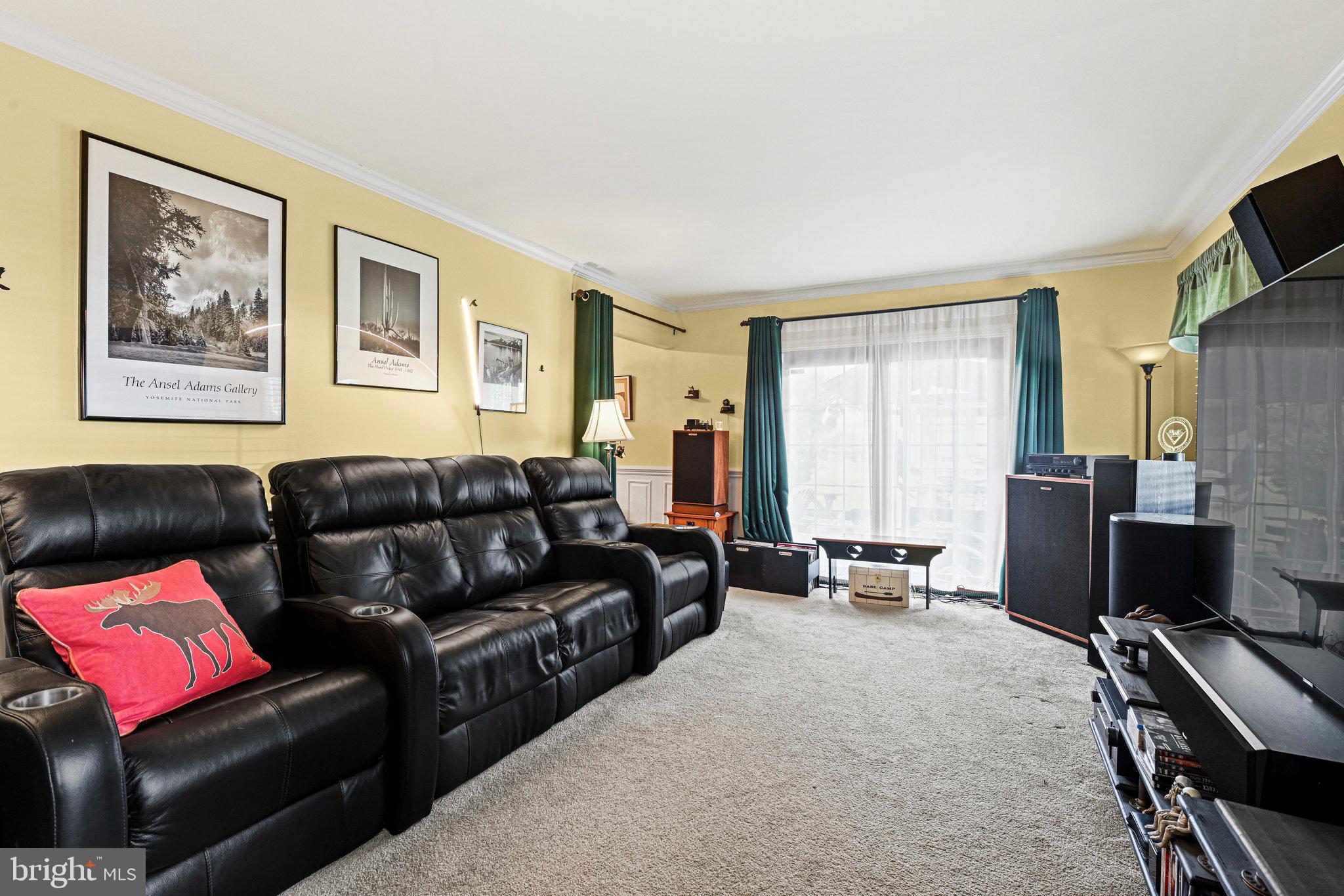 BROOKFIELD - Residential