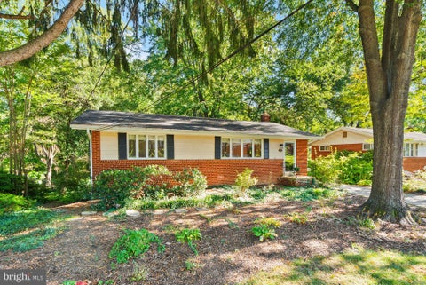 Photo of 3523 Jean Street, FAIRFAX, VA 22030 (MLS # VAFC2009344)