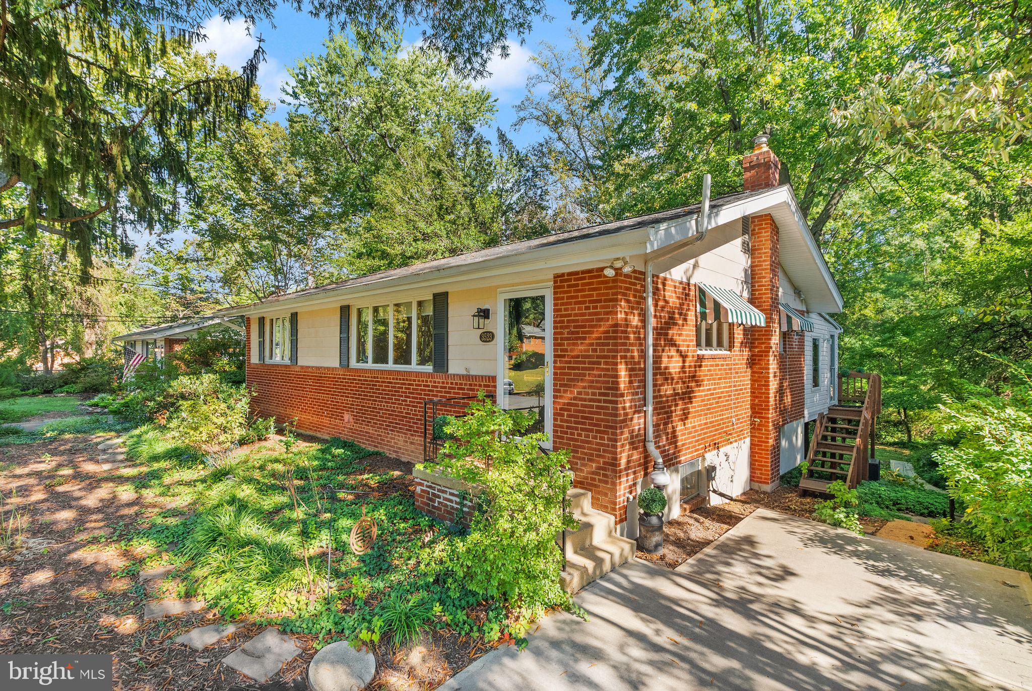 3523 JEAN STREET