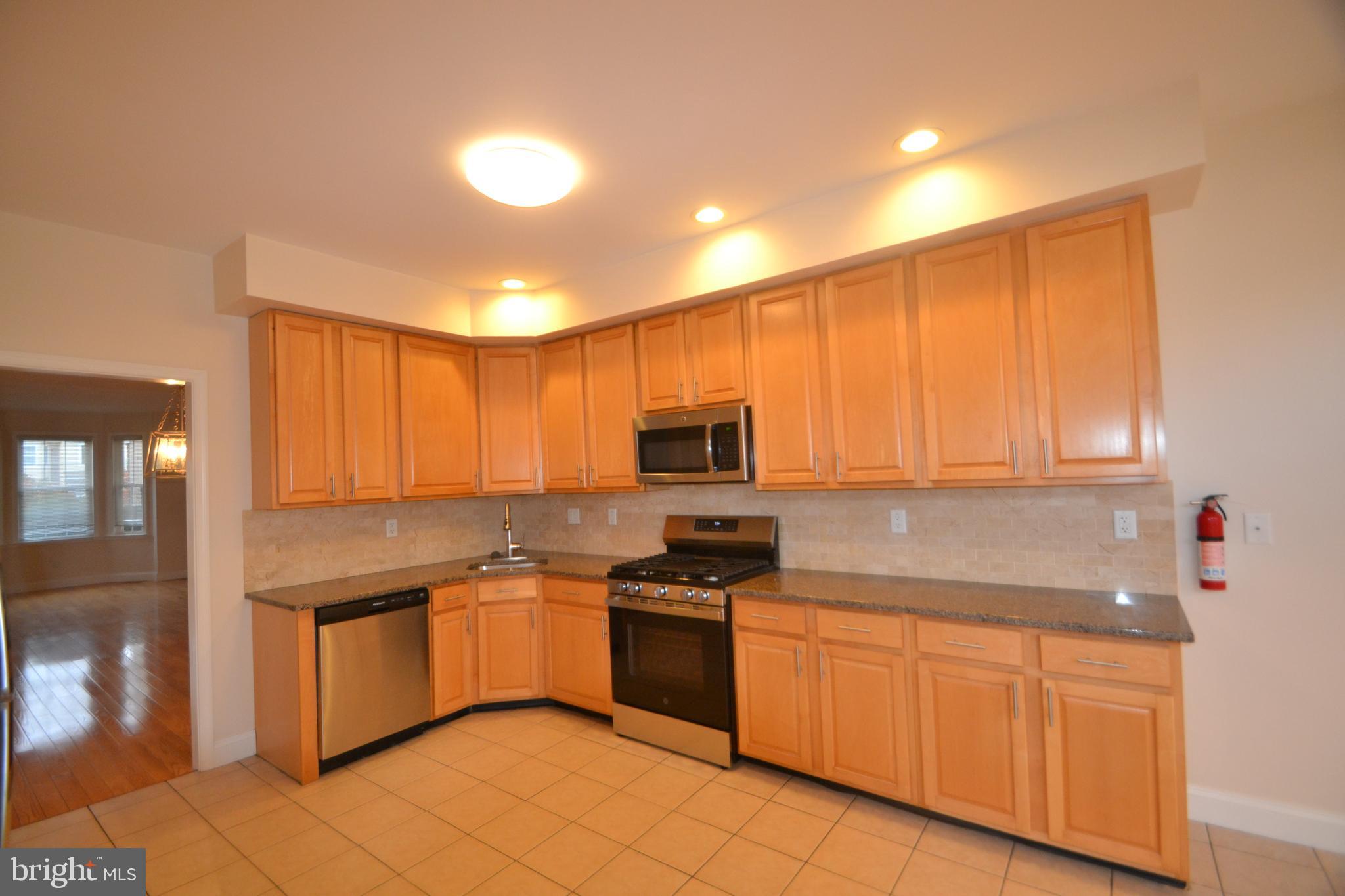 THE ENCLAVE - Residential