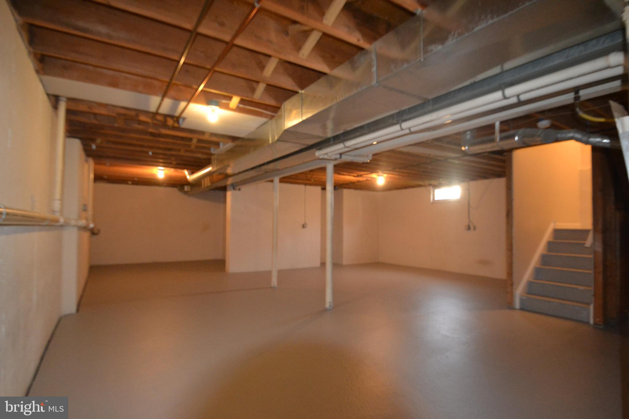 THE ENCLAVE - Residential