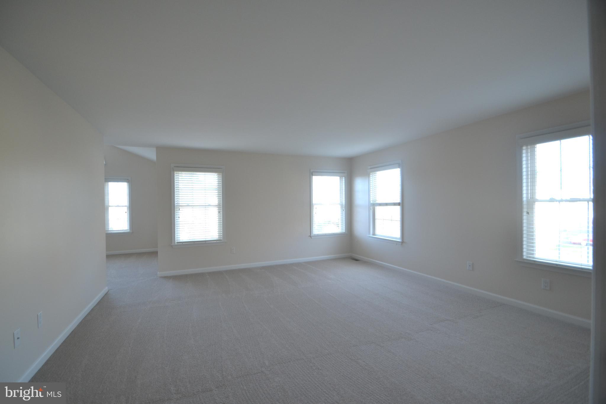 THE ENCLAVE - Residential