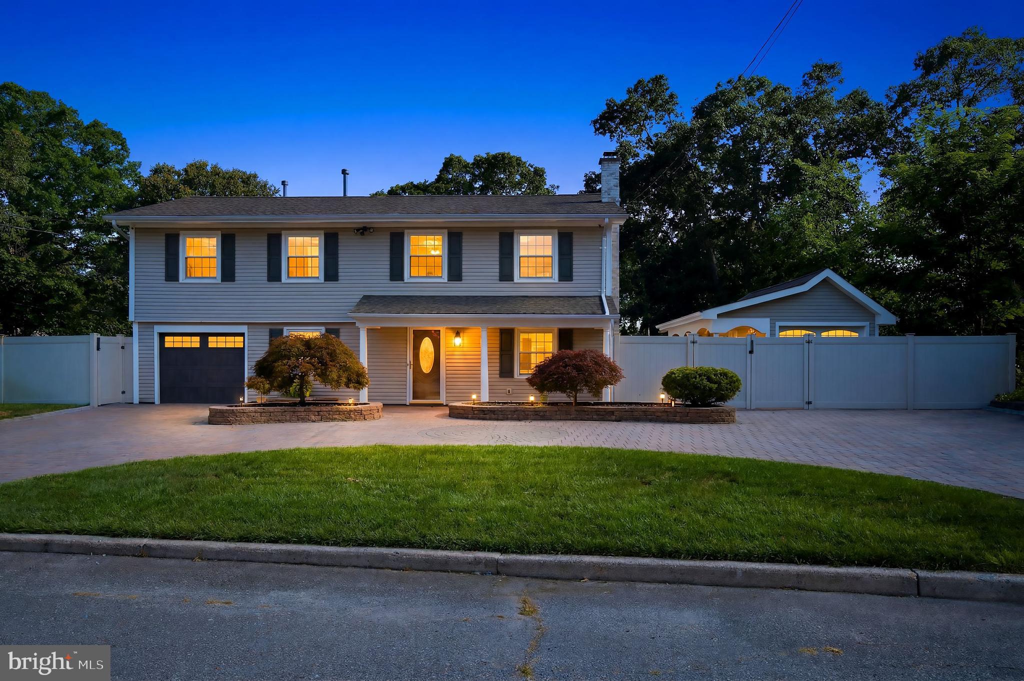 213 LAWRENCE DRIVE