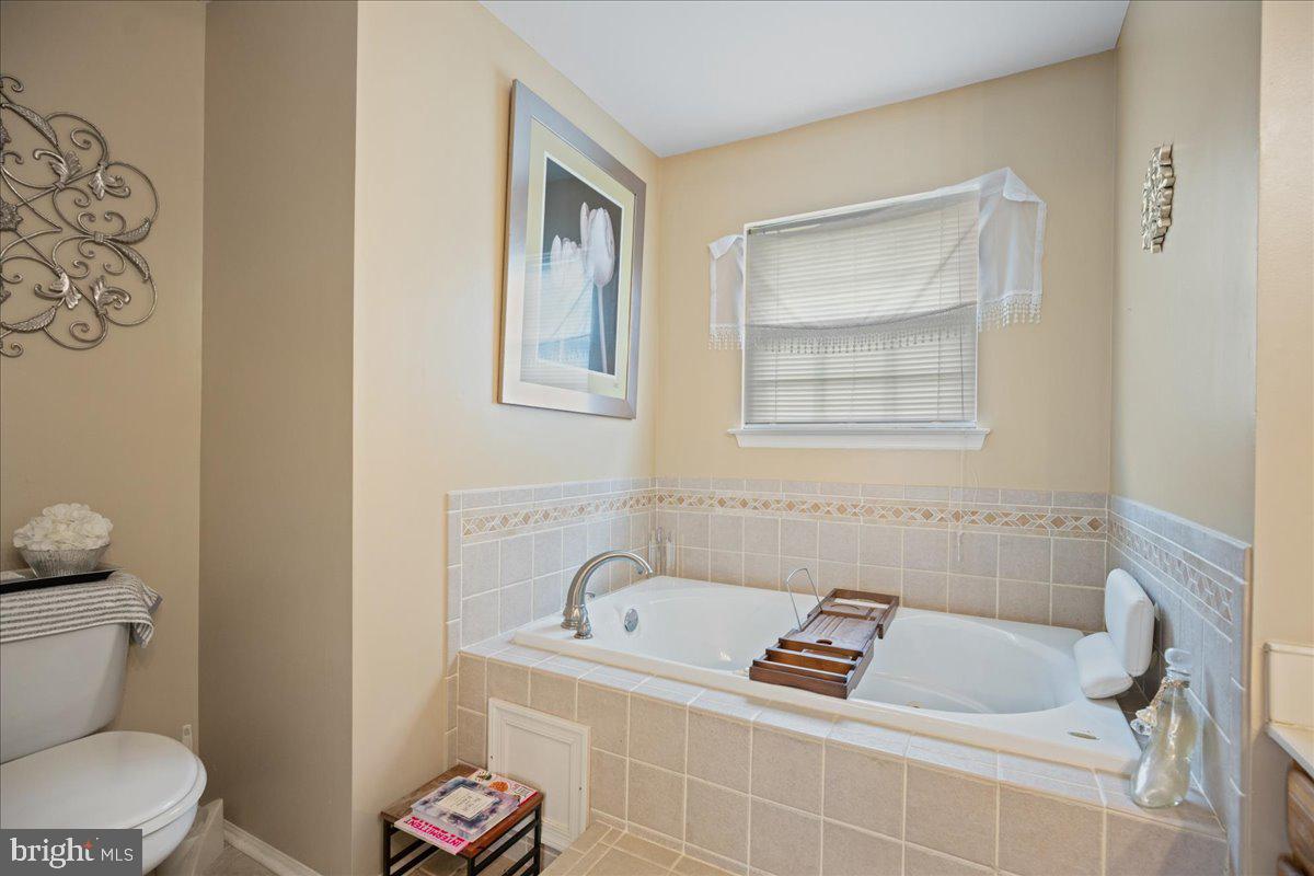 CLINTON VIEW 02 - Residential