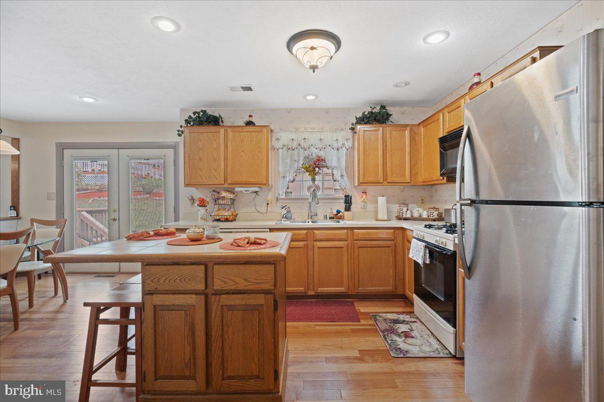 CLINTON VIEW 02 - Residential